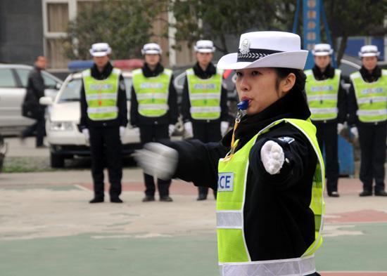 交通警察和交通协警的区别是什么