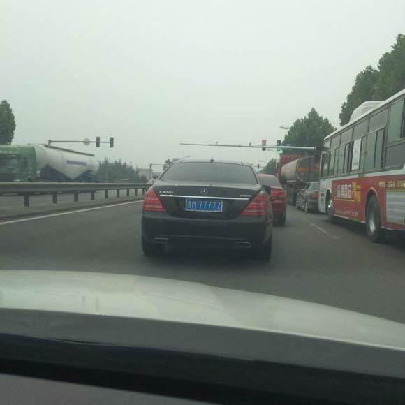 鲁M77777是辆什么车