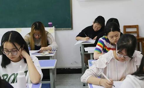 学位英语考什么内容