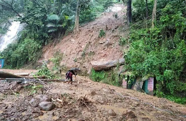 福建暴雨引发山体滑坡，已致8人遇难，救援工作进行的如何？