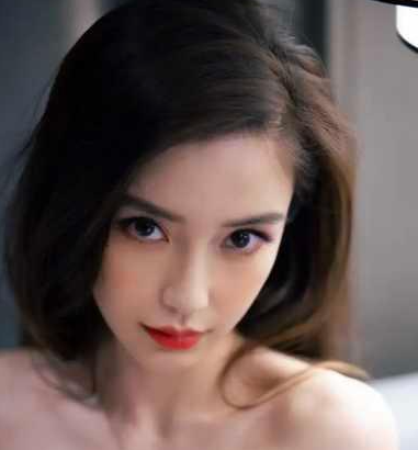 网友在峨眉山偶遇Angelababy，baby在平时的生活是什么样的？