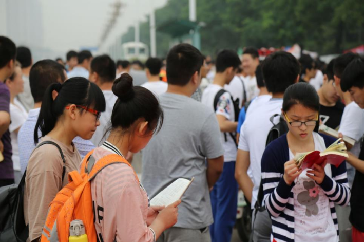 2019年高考生人数多少