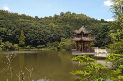 岳麓山要门票吗