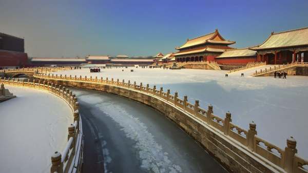 描写故宫来自雪景的诗句古诗