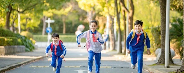 一年级入队前雷叫一件好事怎么写